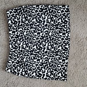 Kendall & Kylie cheetah print skirt size medium